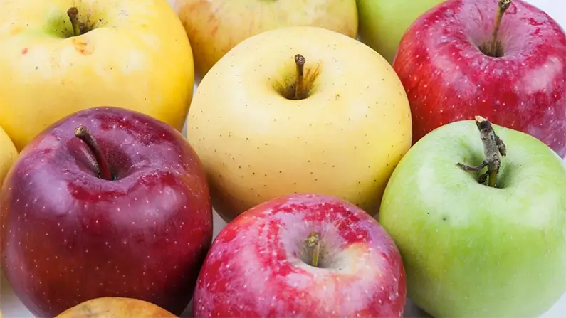 10 Facts About Apples That Are Juicier Than You Think