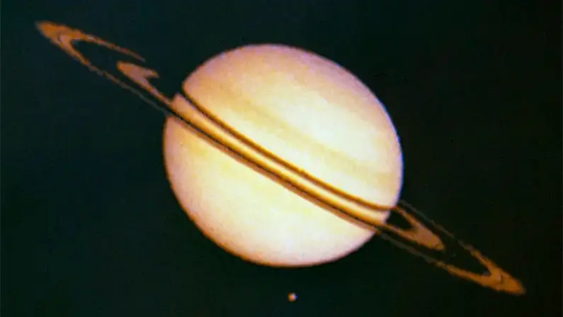 10 Fascinating Kickass Facts About Saturn