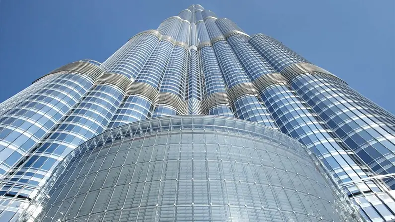 10 Creepy Facts About Popular Tourist Attractions