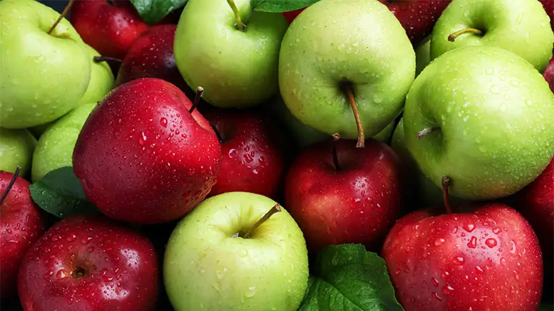 10 Facts About Apples That Are Juicier Than You Think