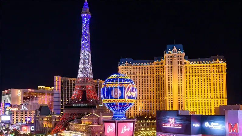 The Eiffel Tower: 10 Facts That Will Make You Raise an Eyebrow