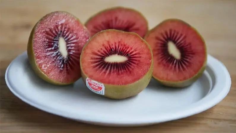 10 Juicy and Sweet Facts You Need to Know About Kiwi