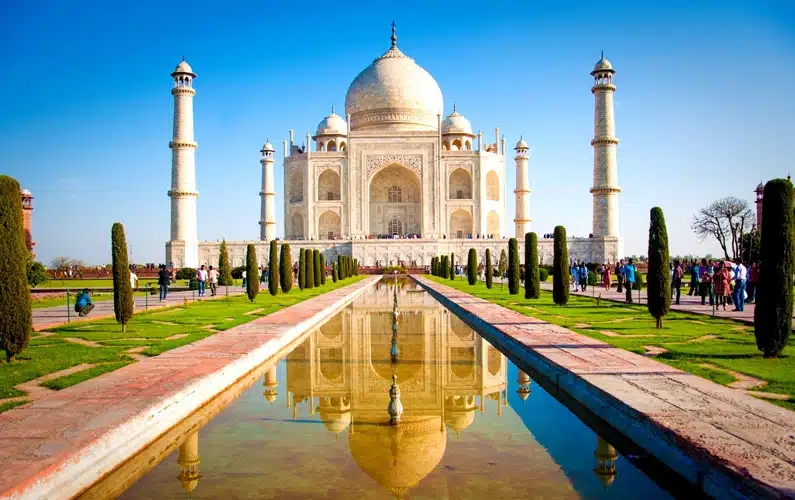 Behind the Taj Mahal: 10 Facts You Won’t Find in the Guidebook