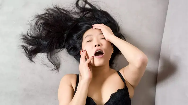 10 Facts About the Clitoris That Are Guaranteed to Make Your Jaw Drop